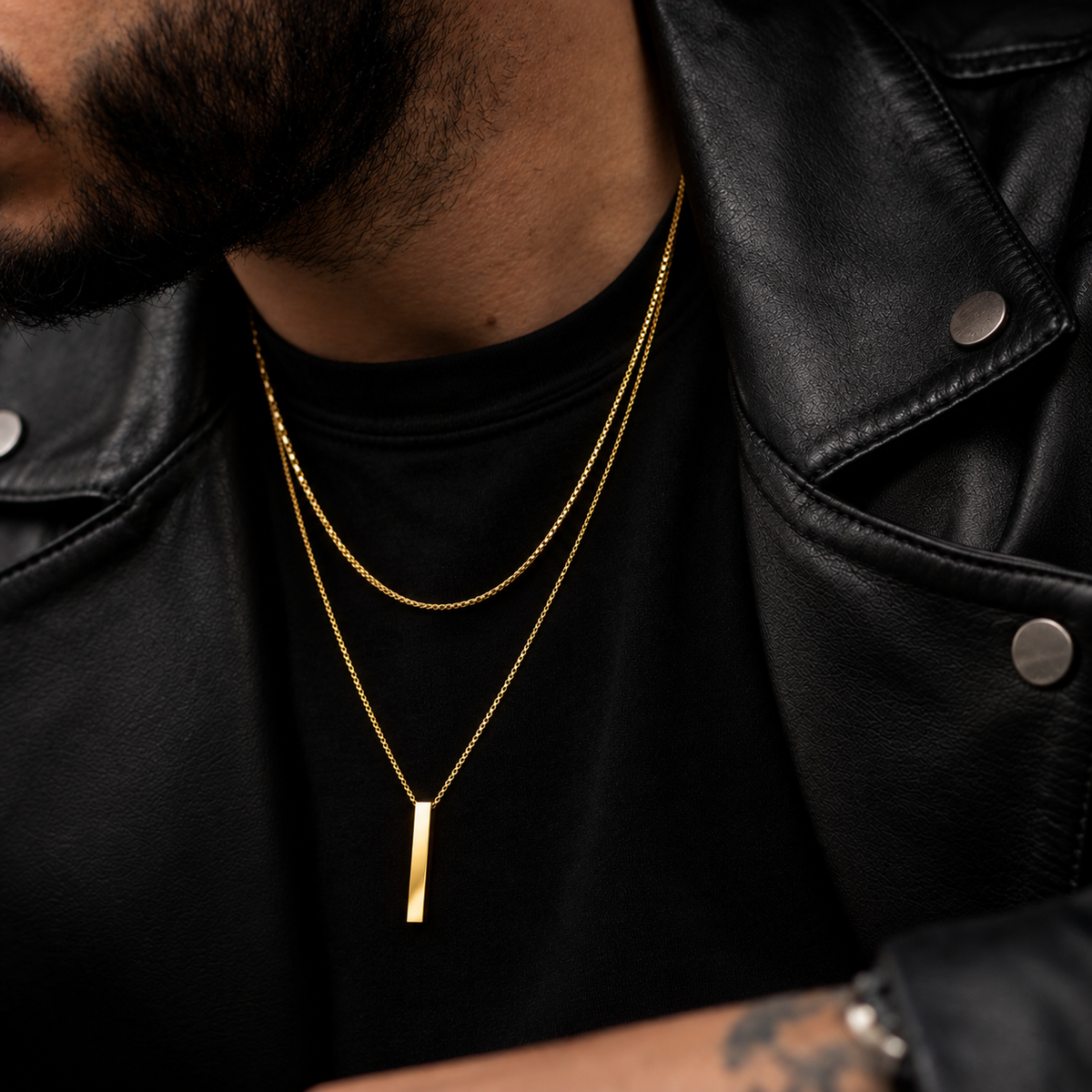 VERTICAL PENDENT (18K GOLD)